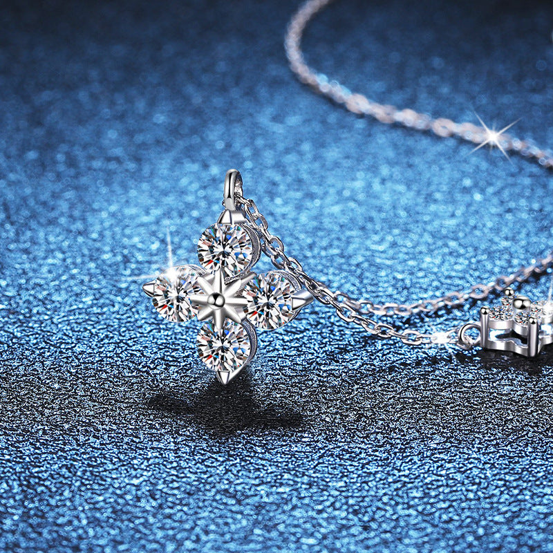 Moissanite Pendant with Chain, Princess Length Necklace, Four-leaf Clover Jewellery, Christmas Gift, White and Gold Colour, Sterling Silver 1.79 Ct