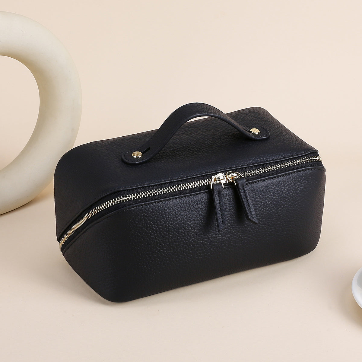 Genuine Leather Makeup Bag – Travel Cosmetic Organizer