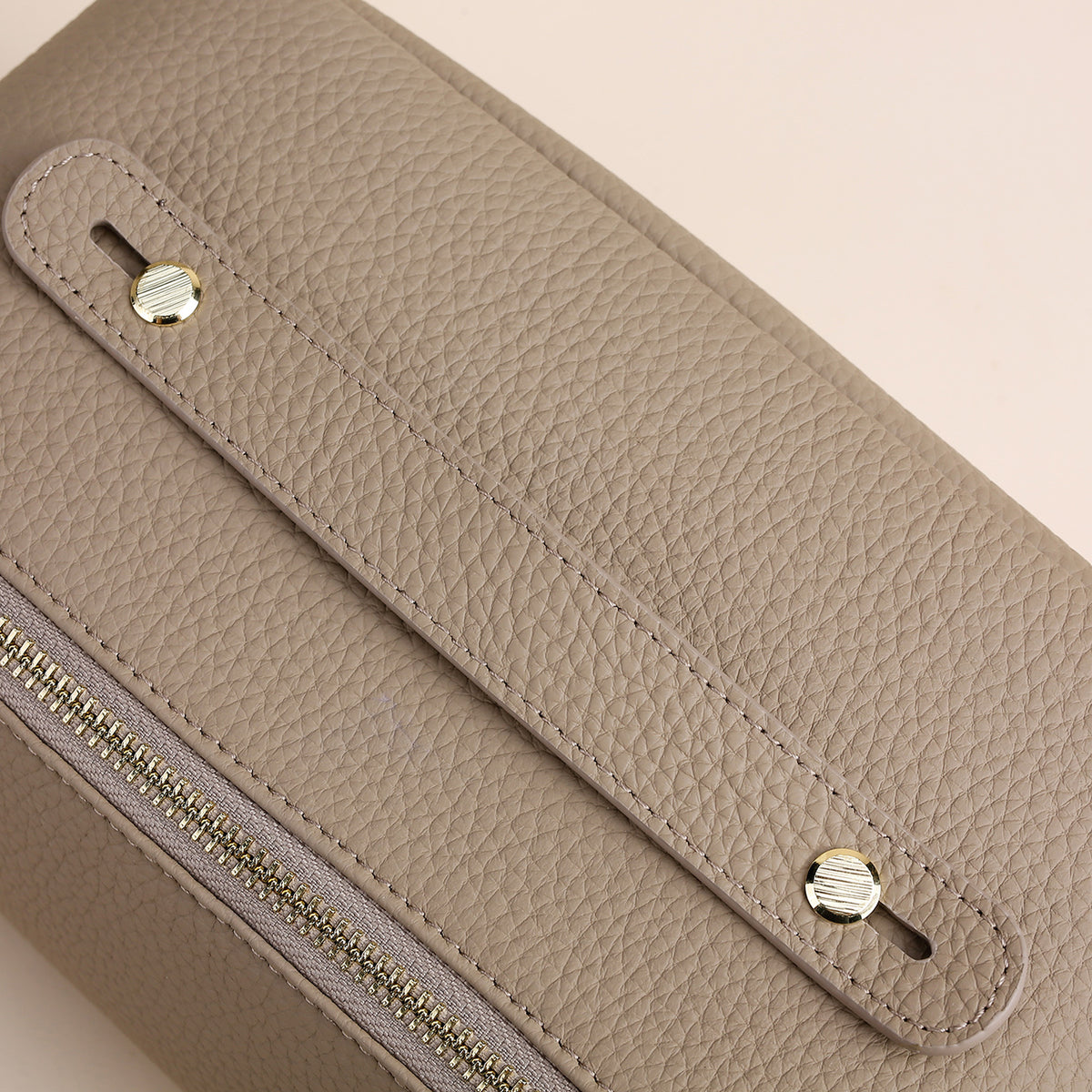 Genuine Leather Makeup Bag – Travel Cosmetic Organizer